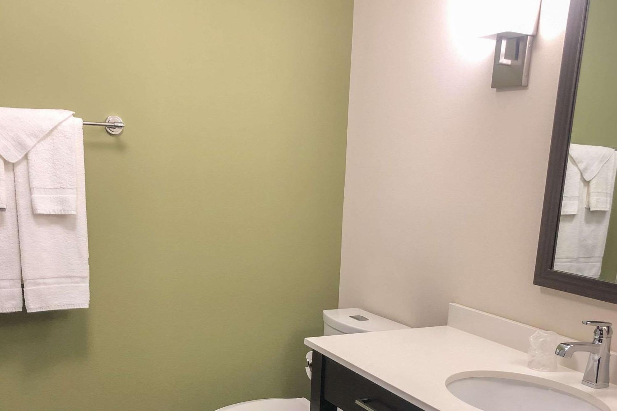 Sleep Inn & Suites Quebec City East Saint-Jean-de-Boischâtel Dış mekan fotoğraf