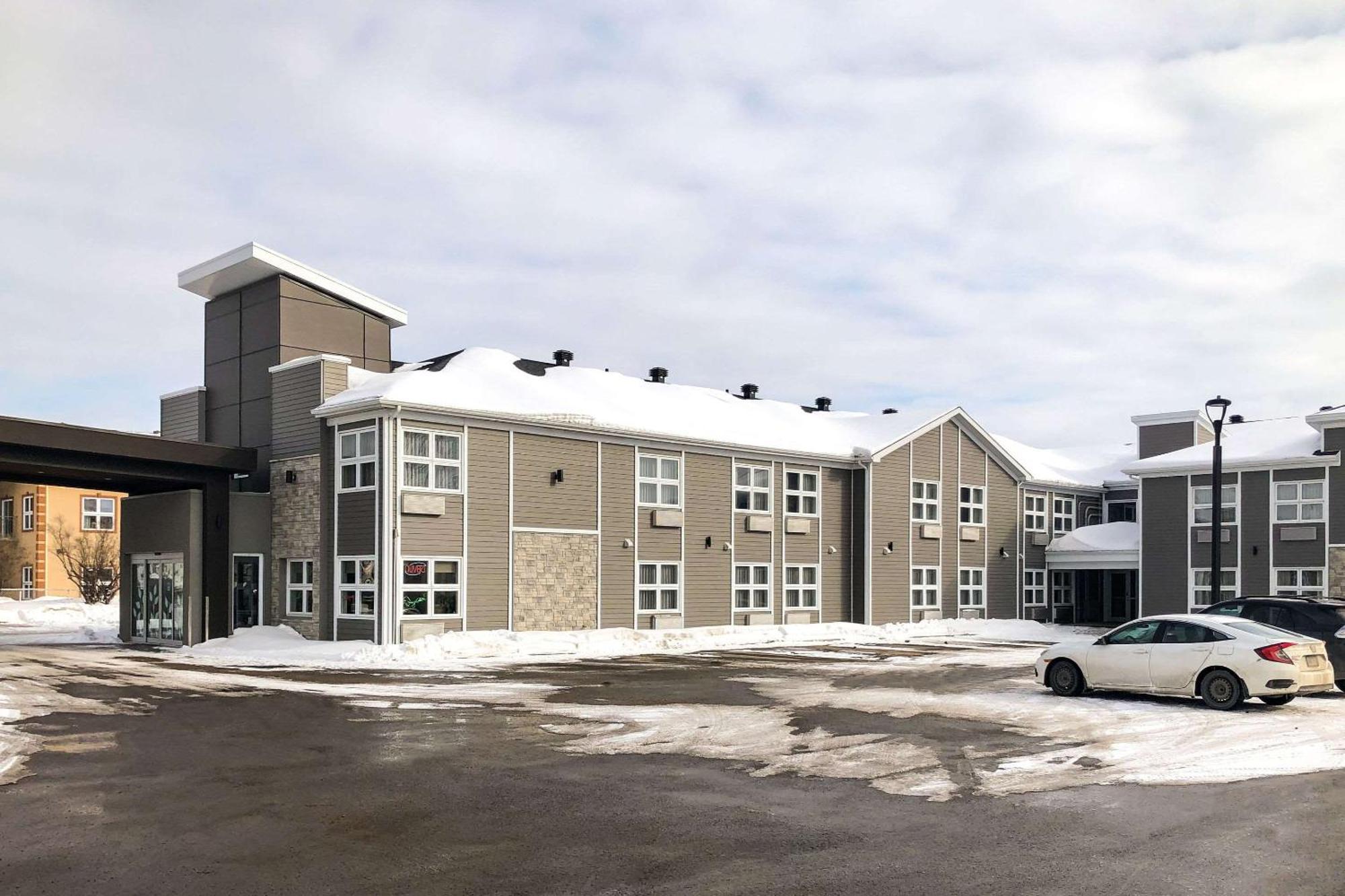 Sleep Inn & Suites Quebec City East Saint-Jean-de-Boischâtel Dış mekan fotoğraf